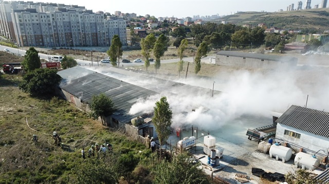 İstanbul'da bir fabrikanın asit kazanı patladı