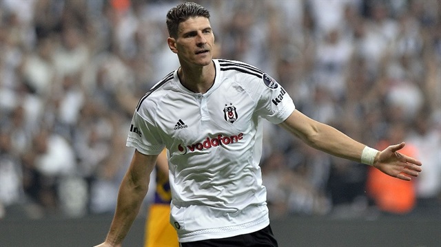 Mario Gomez Beşiktaş formasıyla Süper Lig'de gol kralı olmuştu.