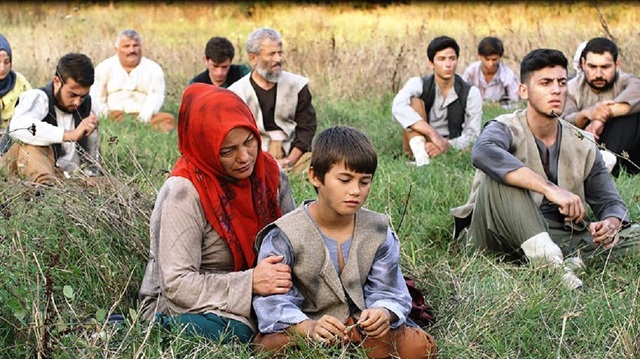 21 Eylül'de vizyona girecek olan Göç Yolu (Elveda Balkanlar) filminde Ahmet Yenilmez ve Aysun Güven gibi isimler rol aldı.