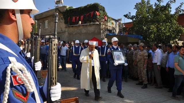 Gaziantep'in İslahiye ilçesine bağlı Yeniceli Mahalle Camii’nde cenaze töreni düzenlendi.