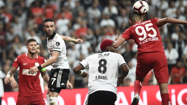Beşiktaş yeni sezondaki ilk mağlubiyetini aldı.