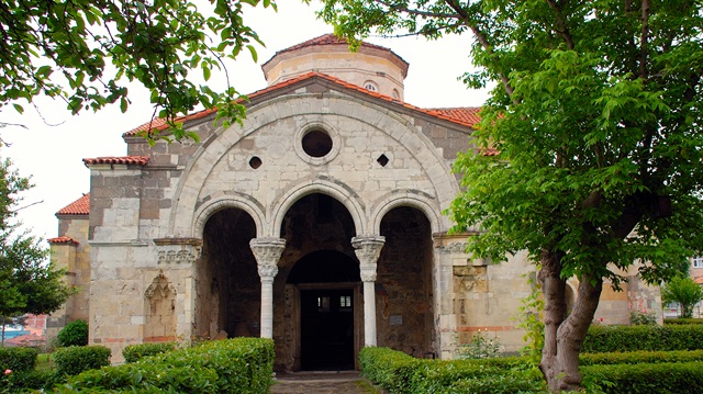 Trabzon'da bulunan Ayasofya Cami'nin restorasyonu bir yıl sürecek.