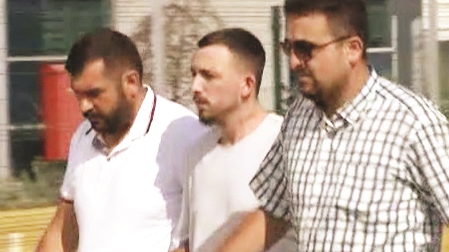 Anadolu Adalet Sarayı’na 
çıkarılan maganda B.B, 
tutuklanarak cezaevine gönderildi.  