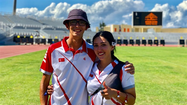 Turkish archers Mete Gazoz and Yasemin Ecem Anagöz