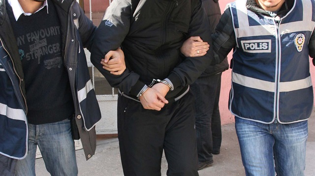 İstanbul eski Terörle Mücadele Şube Müdürlüğü Büro Amir Yardımcısı Ayhan Albayrak tutuklandı.