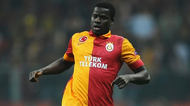 Eboue sarı-kırmızılı formayla 101 maçta forma giymiş ve 5 gol 12 asistlik bir performans sergilemişti. 