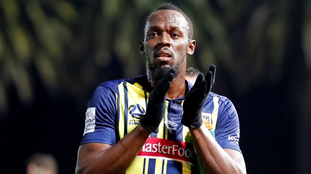 Usain Bolt, yeni takımıyla ilk maçına çıktı.