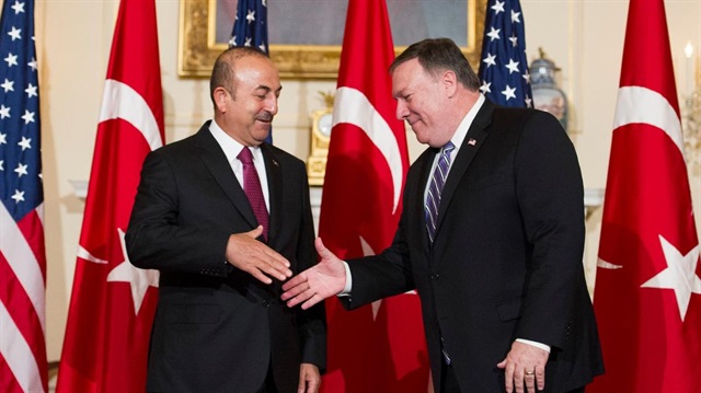 Türkiye Cumhuriyeti Dışişleri Bakanı Mevlüt Çavuşoğlu ve ABD Dışişleri Bakanı Mike Pompeo