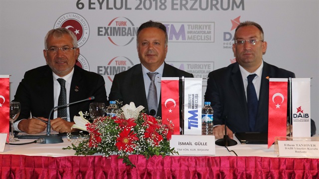 Programda Türk Eximbank Genel Müdürü Yıldırım (solda), Türkiye İhracatçılar Meclisi Başkanı Gülle (ortada) ve Doğu Anadolu İhracatçılar Birliği Başkanı  Tanrıverdi (sağda) konuşma yaptı.