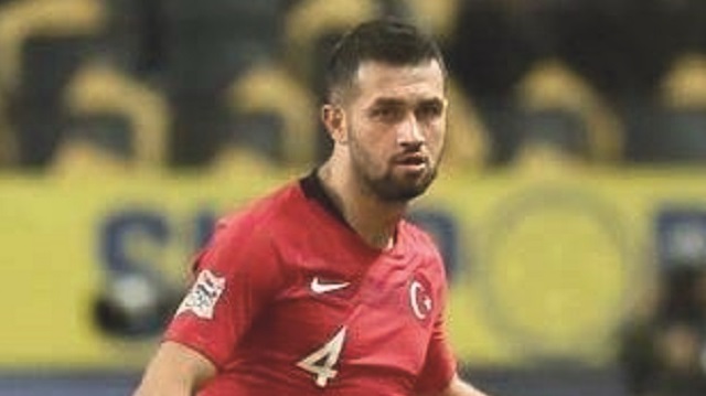 Galatasaray’ın, aday kadroya davet edilen yeni transferi Ömer Bayram için, A Milli Takım Sağlık Kurulu’ndan dinlendirilerek oynatılmamasını istediği öğrenildi.