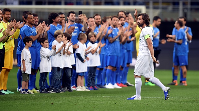 Andrea Pirlo, mayıs ayında kendisi için düzenlenen jübile maçında futbol kariyerine son vermişti.