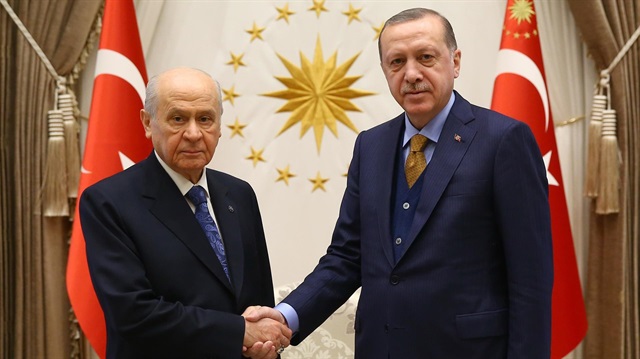 Başkan Erdoğan ile MHP Lideri Bahçeli'nin yerel seçimlerdeki ittifak için bir araya gelmesi bekleniyor.