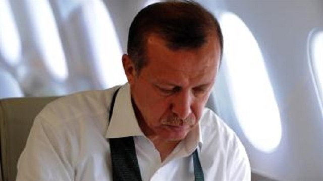 Erdoğan'dan yerel seçimler öncesi il başkanlarına: Sahada olun, kravatı çıkarın, gönüllere dokunun.  