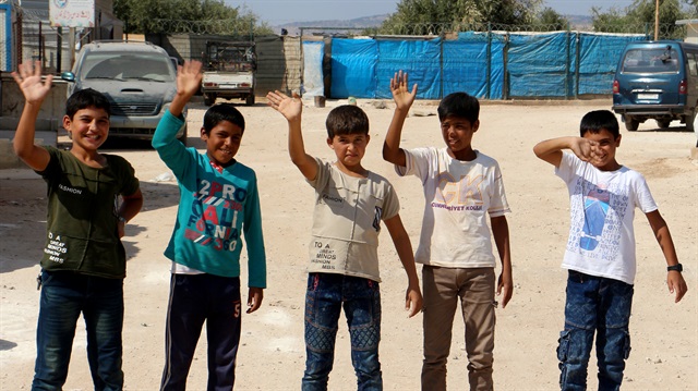 الأطفال السوريين في مخيم الريان