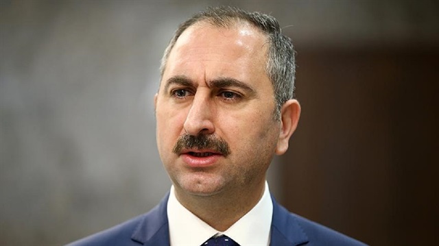  وزير العدل التركي عبد الحميد غُل