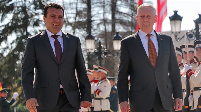 ABD Savunma Bakanı Jim Mattis ve Makedonya Başbakanı Zoran Zaev