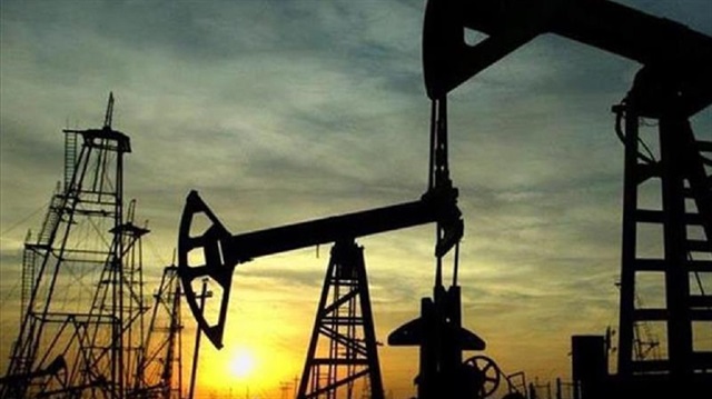 تراجع أسعار النفط مع عودة التخوفات بشأن الحرب التجارية