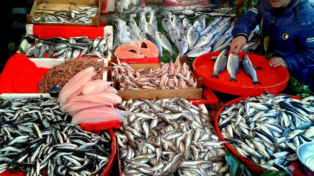 Uzmanlar haftada en az iki gün balık tüketilmesini öneriyor.