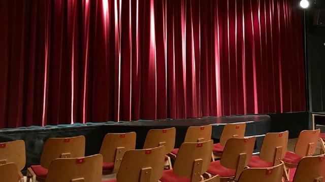 Şehir Tiyatroları 3 Ekim'de perdelerini açacak. 