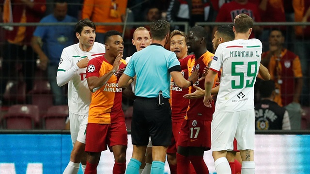 Galatasaray maçına damga vuran hakem hatası