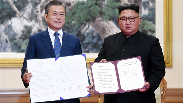 Güney Kore Devlet Başkanı Moon Jae-in ile Kuzey Kore lideri Kim Jong-un