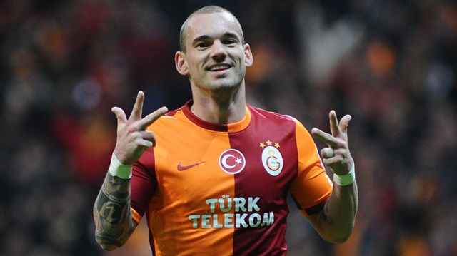 Sneijder, Katar kariyerinde 10 kez ağları sarstı.