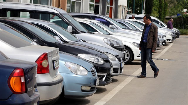 Sıfır araç fiyatlarının aşırı artması ikinci ele olan talebi artırdı.
