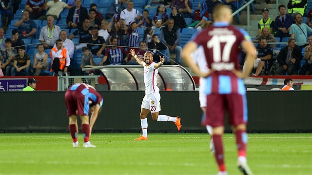 Yasin Öztekin Göztepe formasıyla gol sayısını 3'e yükseltti.