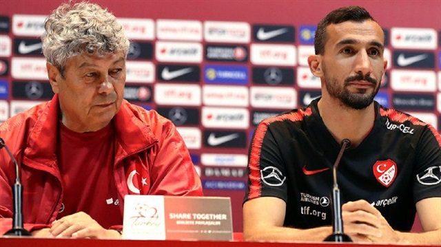 Lucescu ve Mehmet Topal, en iyi futbolcu için oyunu Modric'ten yana kullandı.
