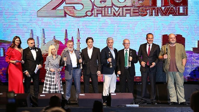 25. Uluslararası Adana Film Festivali Onur Ödülleri verildi. 