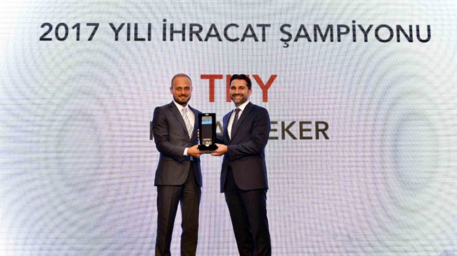 Ödülü THY  Genel Müdür (Mali) Yardımcısı Murat Şeker aldı.