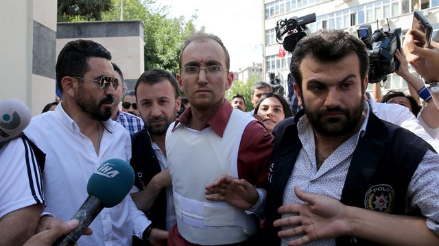 Atalay Filiz, polis ekiplerince yakalanmış ve mahkemece tutuklanmıştı.