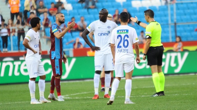 Trabzonspor'un ilk yarıdaki tek golünü Burak Yılmaz kaydetti.