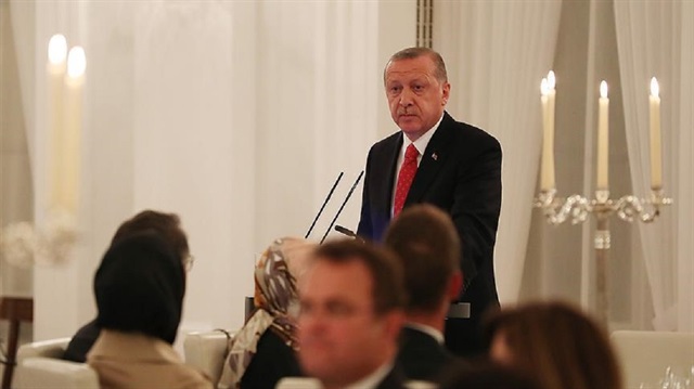 أردوغان خلال مأدبة عشاء أقامها الرئيس الألماني على شرفه