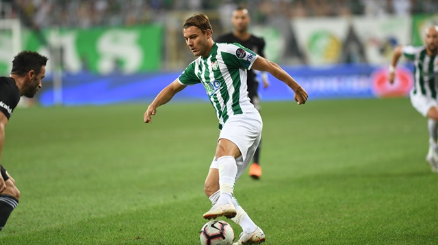 Yusuf Erdoğan bu sezon Bursaspor formasıyla çıktığı 7 maçta 1 asist kaydetti.