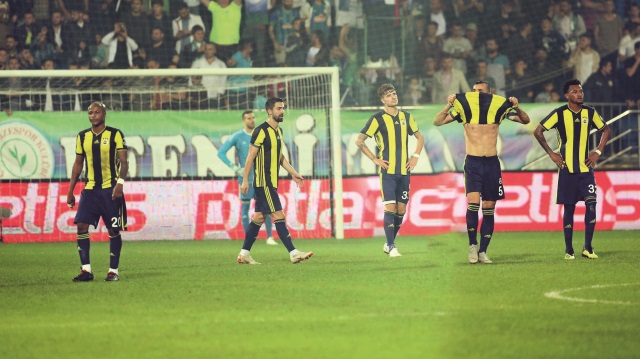 Fenerbahçe kötü gidişatına Rize'de 'dur' diyemedi.