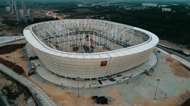 Yeni stadyum 33 bin kişi kapasiteli yapılıyor.