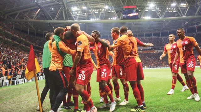 Galatasaray, Porto maçından puan çıkarmanın planlarını yapıyor