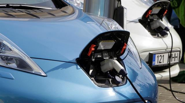 Electric cars are poised to arrive en masse in European showrooms