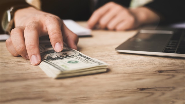 Türkiye Cumhuriyeti’nin ekonomik ve finansal güvenliğini hedef alanlara yönelik 40 ilde toplam 417 şüpheli hakkında gözaltı kararı verildi.