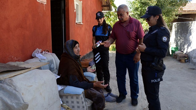 Sahte polis ve savcıya 80 bin lira teslim ettiler