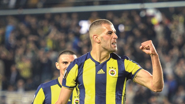 Sarı-lacivertli ekibe galibiyeti getiren golleri İslam Slimani (2) kaydetti.