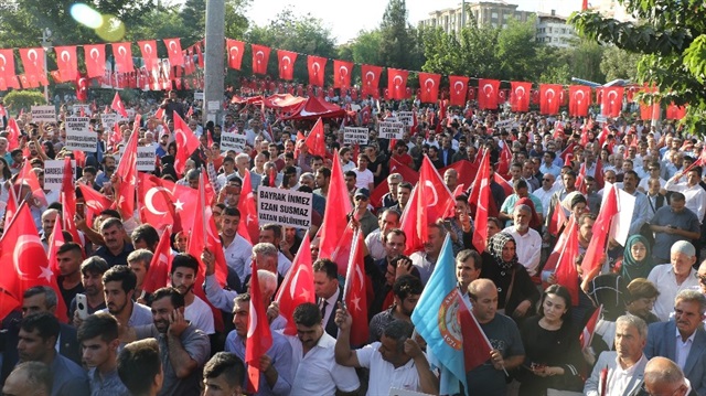 Residents of Batman march against terrorism 