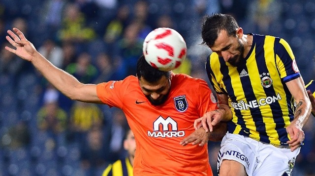 Fenerbahçe Başakşehir maçı Ülker Stadı'nda saat 18.00'de başlayacak.