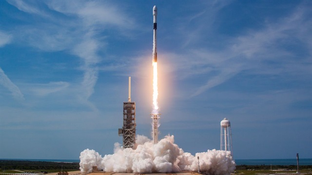 SpaceX açıkladı: Falcon 9’un rotası değişiyor