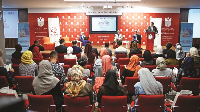Prof. Dr. İrfan Gündüz “Geleceğin Müslüman Düşünürleri Forumu”nda konuştu.