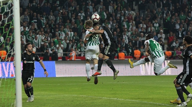 Deplasmanda Konyaspor ile karşılaşan Beşiktaş, sahadan 2-2 beraberlikle ayrıldı. 