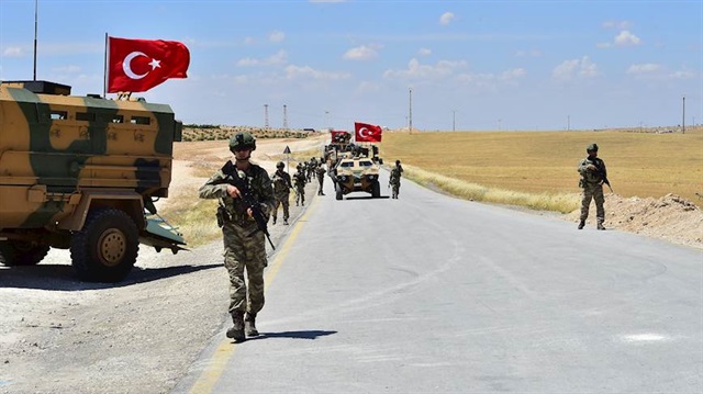 Türk askeri, daha önce bir çok kez Münbiç'te devriye faaliyetlerine imza attı.