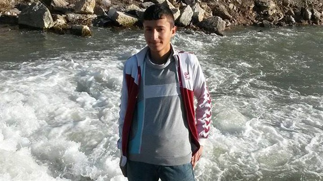 Askere gitmeye hazırlanan 21 yaşındaki Özkan Kavak