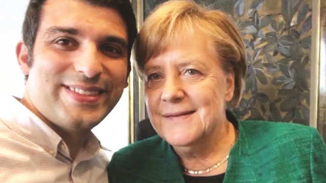 FETÖ’cü Samet Er, Angela Merkel ile çektirdiği fotoğrafı sosyal medya hesabından paylaştı